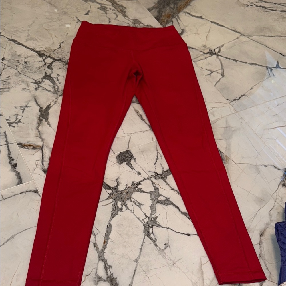 Victoria Secret Sport Red Lace up
Knockout Legging like NEW ❤️ Small - Picture 8 of 17
